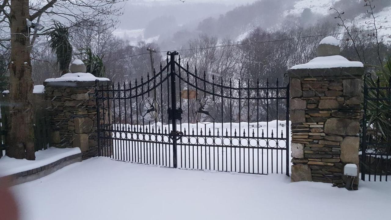 Clarisses Cottage Laragh Exterior photo